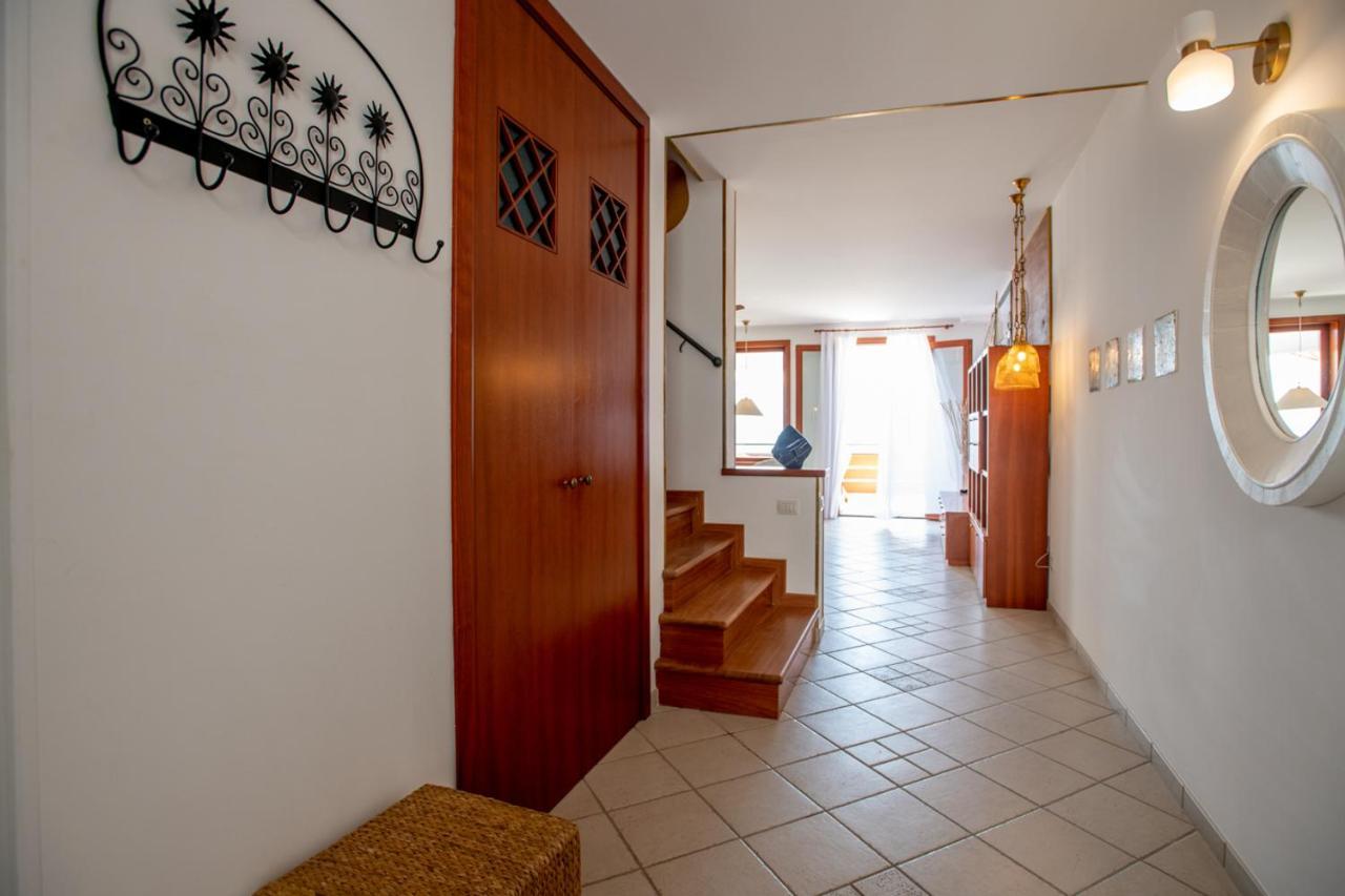 Delposto Marina Di Ragusa Ngoại thất bức ảnh