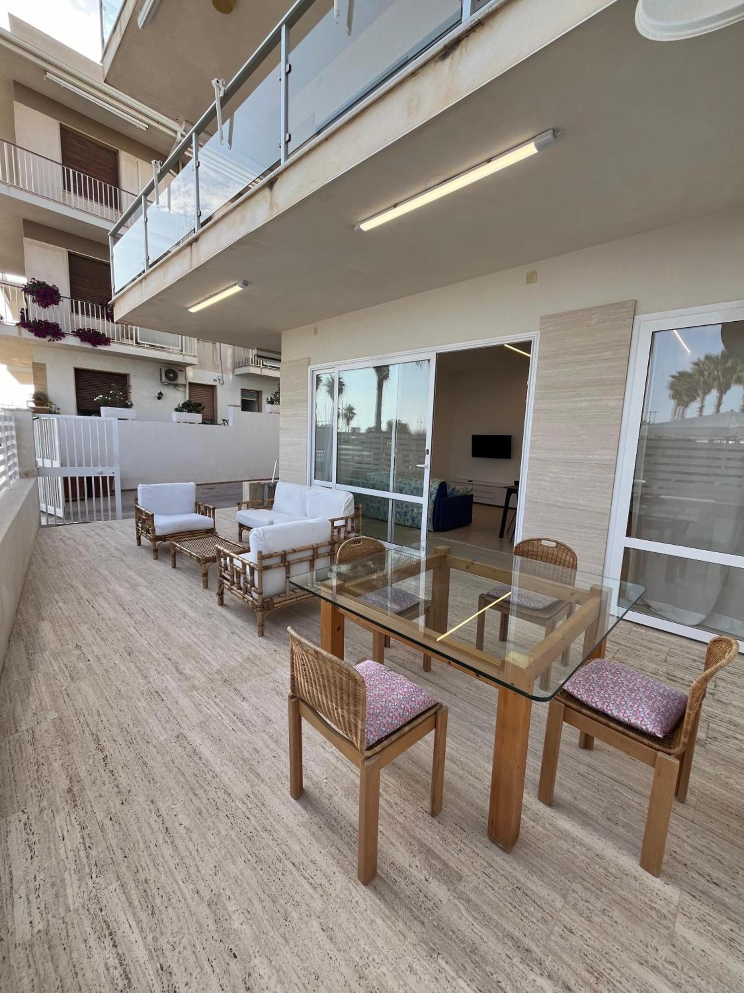 Delposto Marina Di Ragusa Ngoại thất bức ảnh